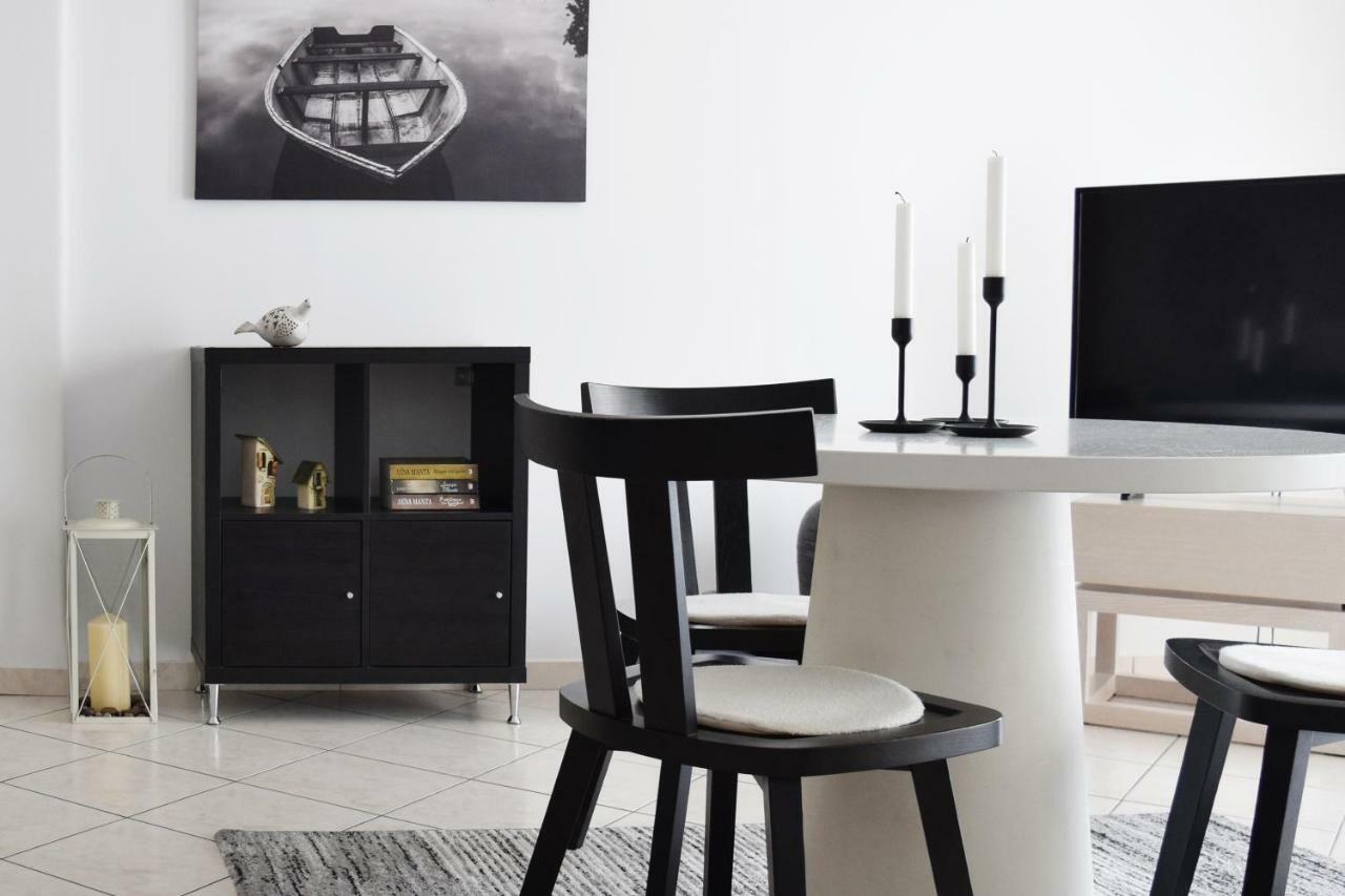Poseidon By Heloni Apartments Piræus Eksteriør billede